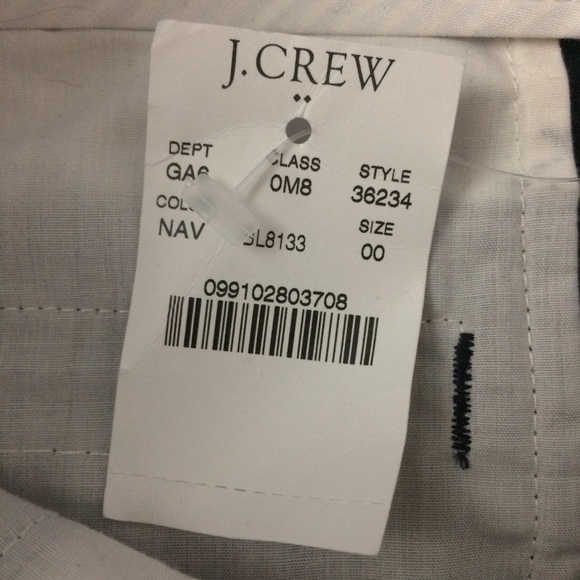 Navy J Crew broken-in 3” chino shorts - Picture 5 of 5